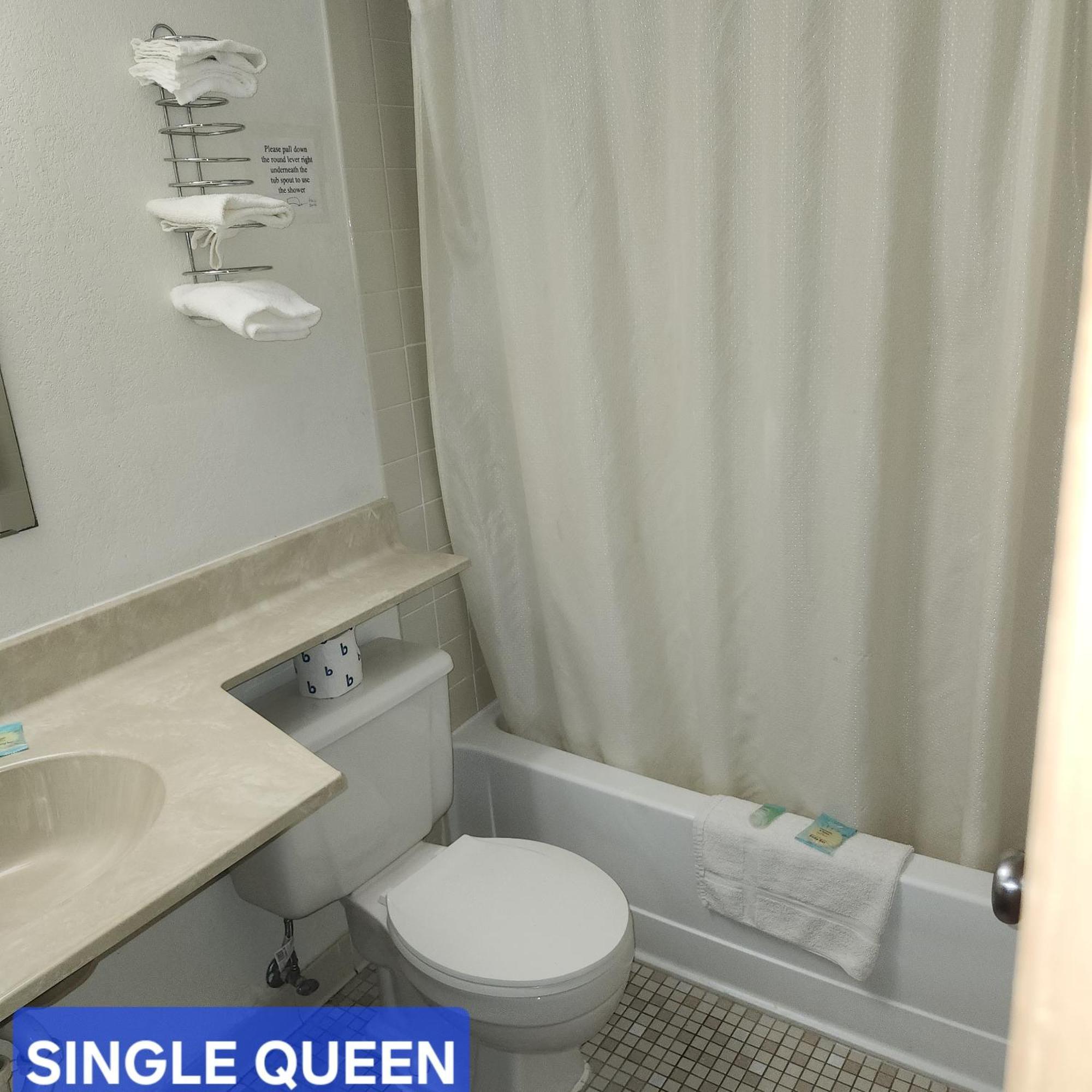 American Motel Waseca מראה חיצוני תמונה