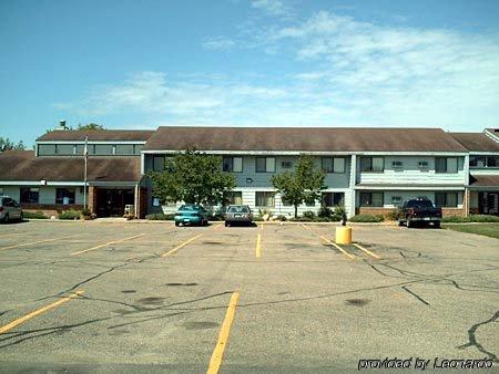 American Motel Waseca מראה חיצוני תמונה