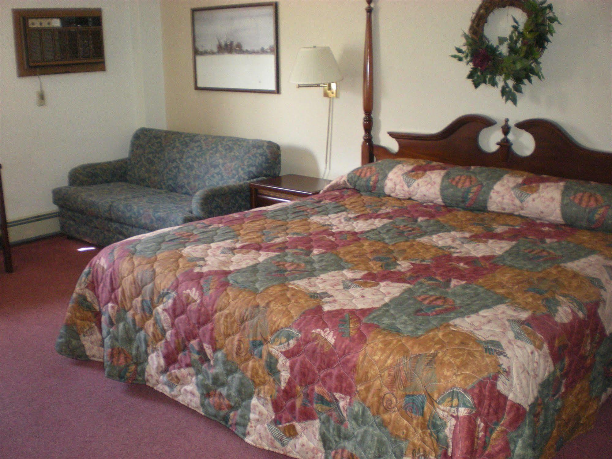 American Motel Waseca מראה חיצוני תמונה